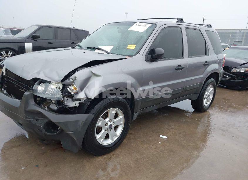 Photo 2 of 2007 Ford Escape XLT/XLT SPORT (VIN 1FMCU03127KA07144)