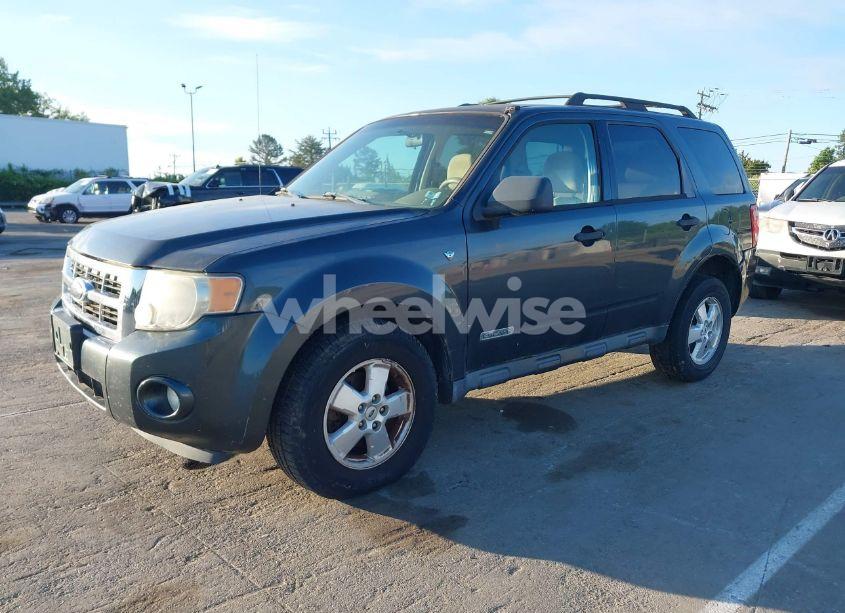 Photo 2 of 2008 Ford Escape XLT (VIN 1FMCU03128KE45552)