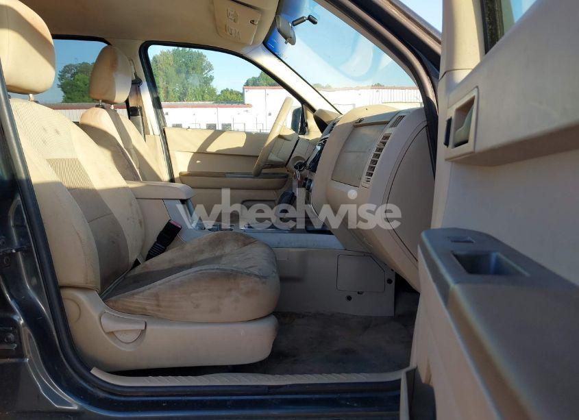 Photo 5 of 2008 Ford Escape XLT (VIN 1FMCU03128KE45552)