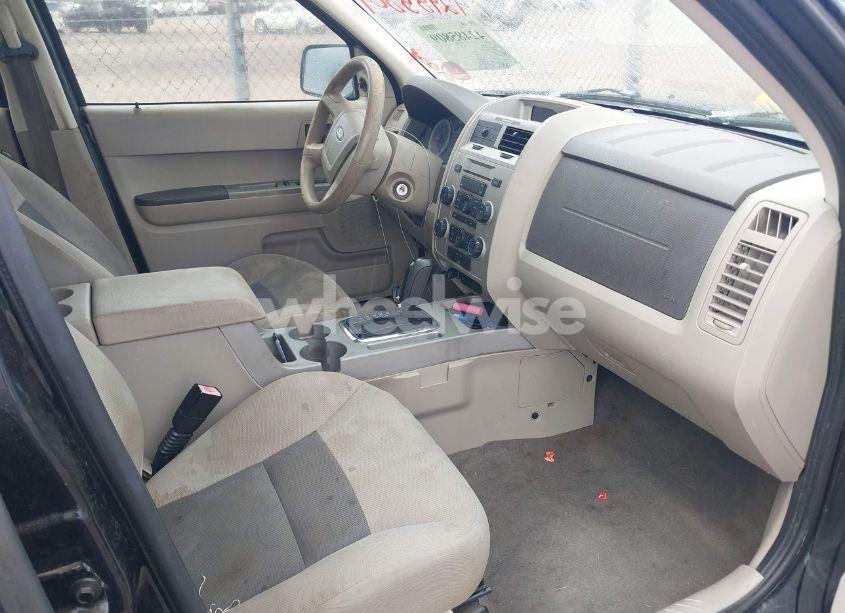 Photo 5 of 2008 Ford Escape XLT (VIN 1FMCU03128KE54638)