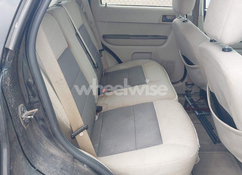 Photo 8 of 2008 Ford Escape XLT (VIN 1FMCU03128KE54638)