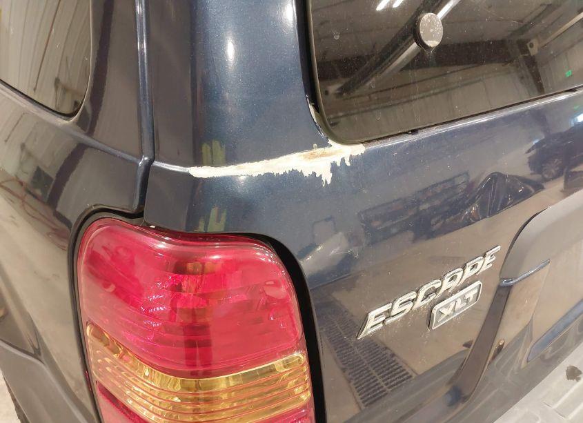 Photo 6 of 2003 Ford Escape XLT (VIN 1FMCU03133KA40356)