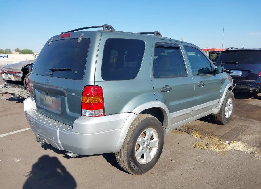Photo 4 of 2007 Ford Escape XLT/XLT SPORT (VIN 1FMCU03137KA53064)