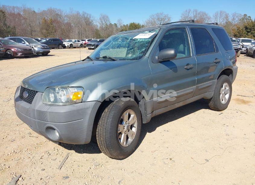 Photo 2 of 2007 Ford Escape XLT/XLT SPORT (VIN 1FMCU03137KB28362)