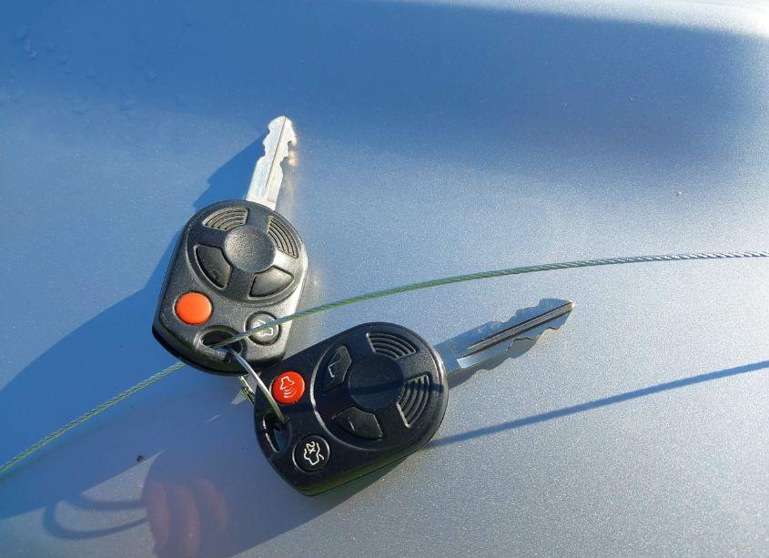 Photo 11 of 2008 Ford Escape XLT (VIN 1FMCU03138KA08997)