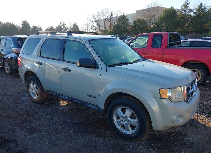 2008 Ford Escape XLT (VIN 1FMCU03138KB58897) main photo