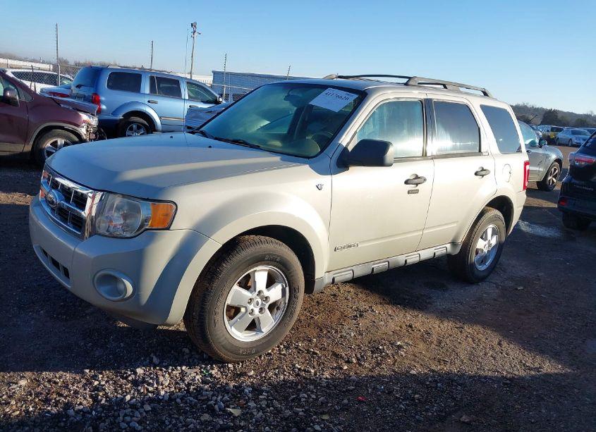 Photo 2 of 2008 Ford Escape XLT (VIN 1FMCU03138KB58897)