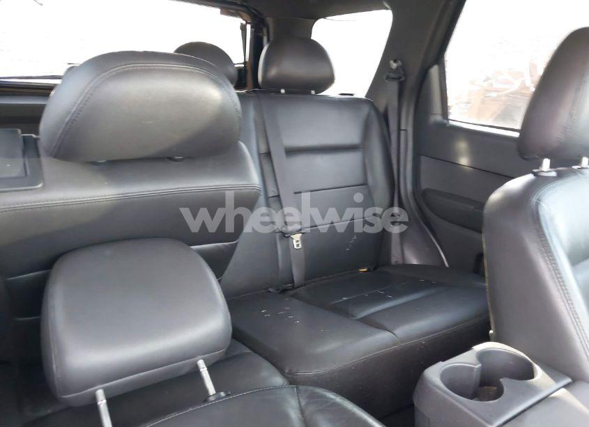 Photo 8 of 2008 Ford Escape XLT (VIN 1FMCU03138KE77040)