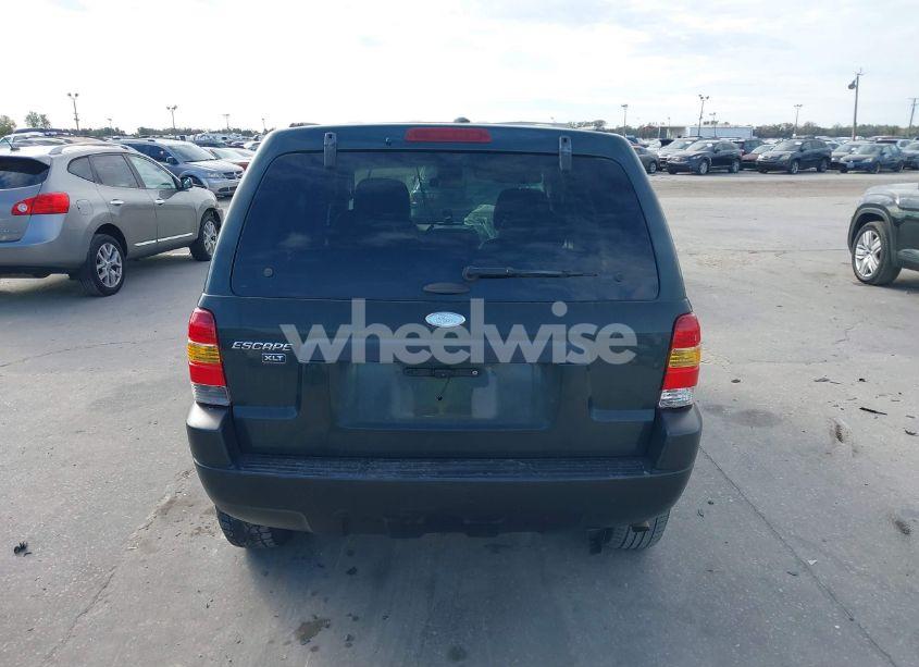 Photo 16 of 2004 Ford Escape XLT (VIN 1FMCU03144KA73013)