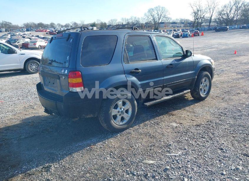 Photo 4 of 2005 Ford Escape XLT (VIN 1FMCU03145KB49802)