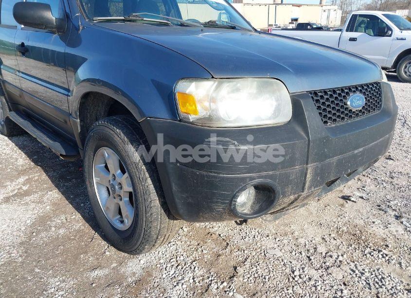 Photo 6 of 2005 Ford Escape XLT (VIN 1FMCU03145KB49802)