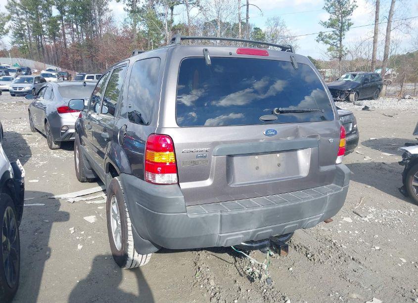 Photo 3 of 2006 Ford Escape XLT/XLT SPORT (VIN 1FMCU03146KC93688)