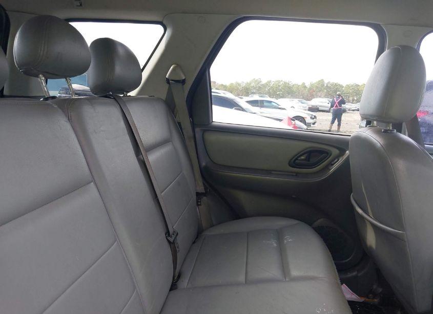 Photo 8 of 2006 Ford Escape XLT/XLT SPORT (VIN 1FMCU03146KC93688)