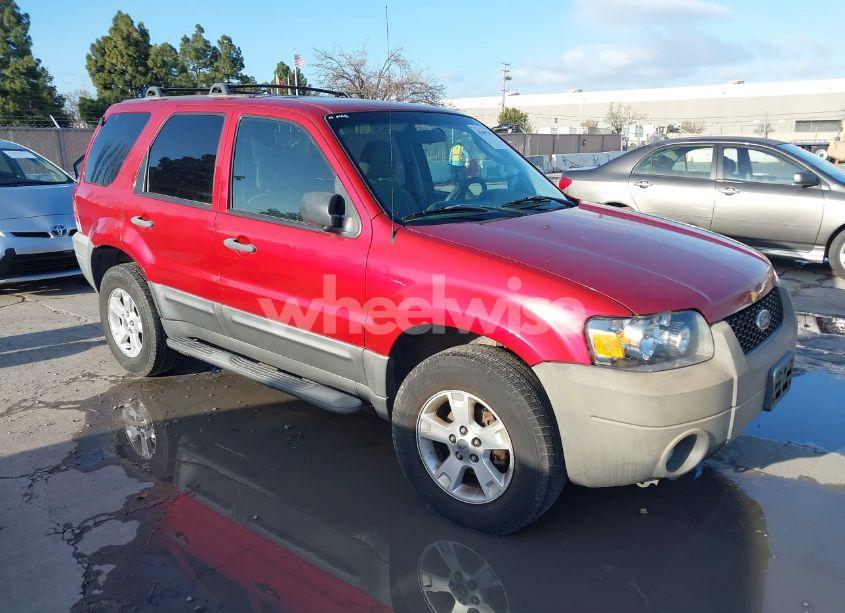2007 Ford Escape XLT/XLT SPORT (VIN 1FMCU03147KA15617) main photo