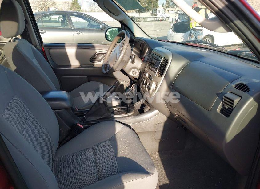 Photo 5 of 2007 Ford Escape XLT/XLT SPORT (VIN 1FMCU03147KA15617)