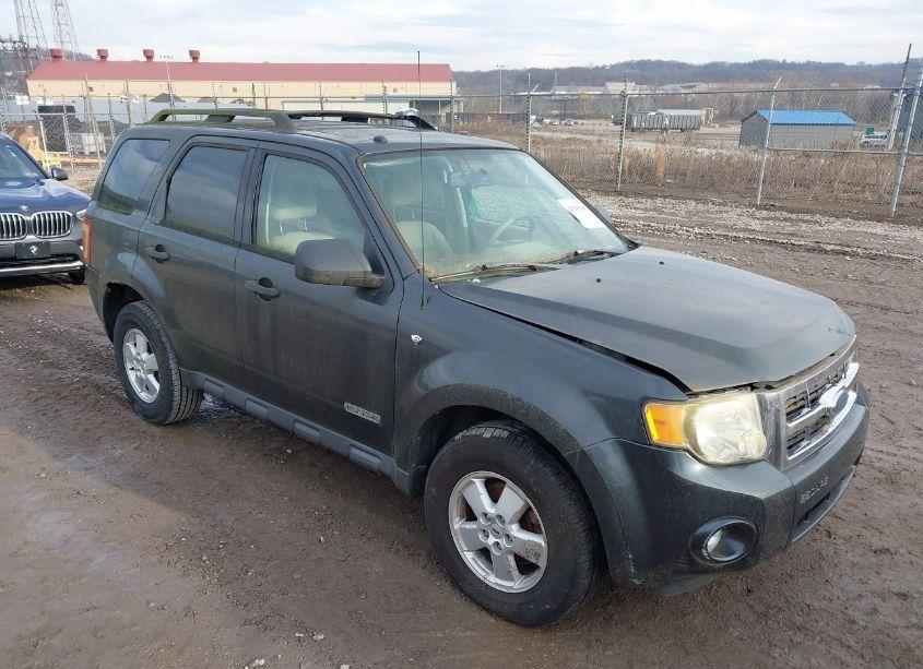 2008 Ford Escape XLT (VIN 1FMCU03148KA67136) main photo