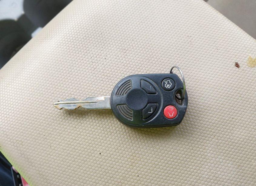 Photo 11 of 2008 Ford Escape XLT (VIN 1FMCU03148KA67136)