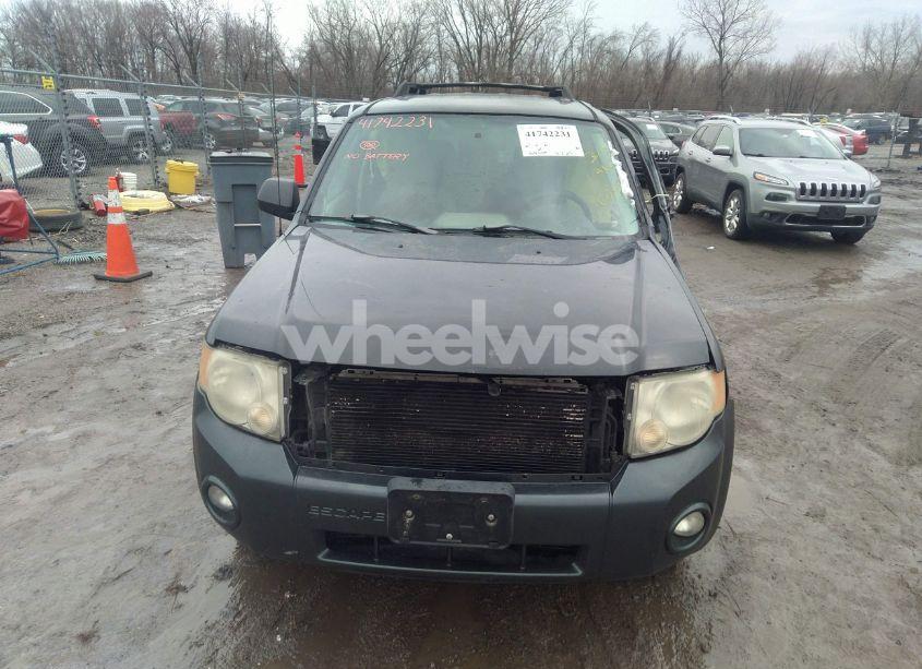 Photo 12 of 2008 Ford Escape XLT (VIN 1FMCU03148KC05614)