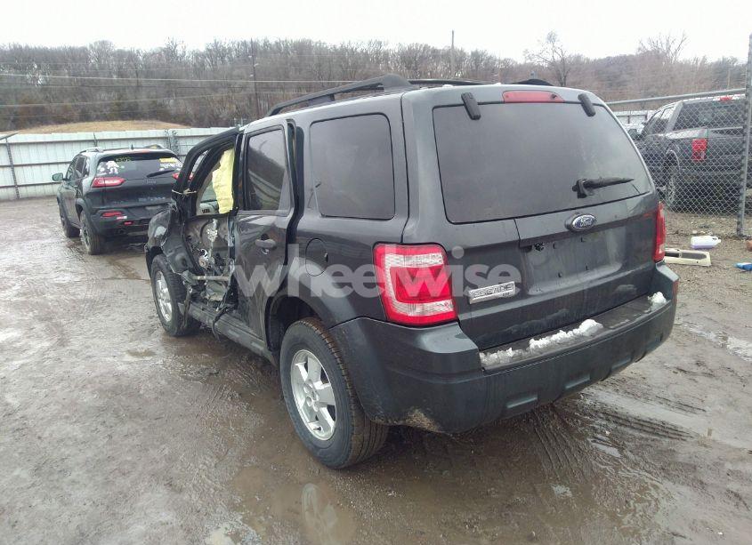 Photo 3 of 2008 Ford Escape XLT (VIN 1FMCU03148KC05614)