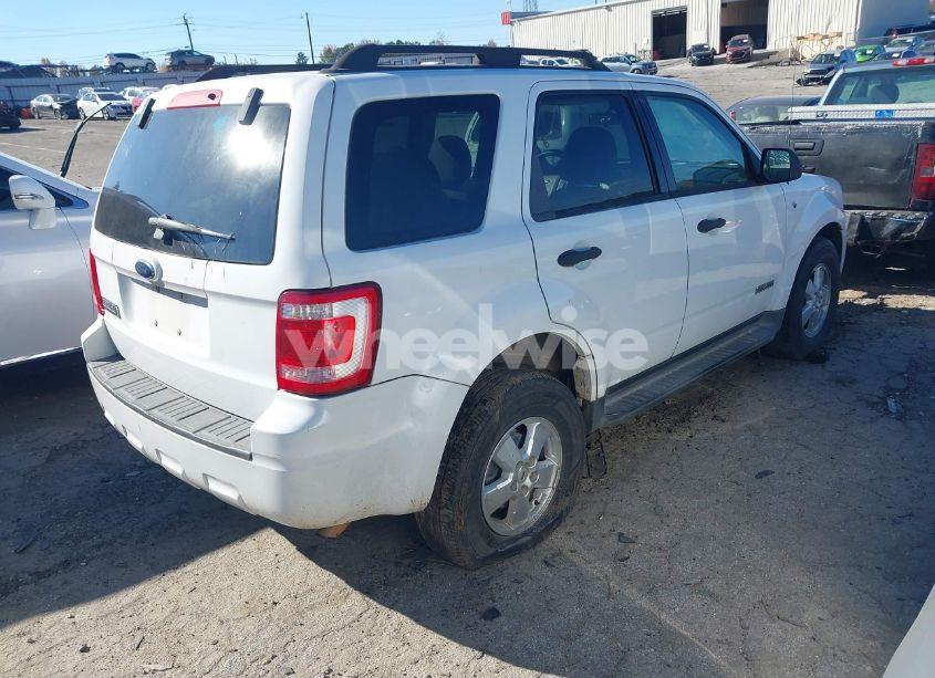 Photo 4 of 2008 Ford Escape XLT (VIN 1FMCU03148KC06018)