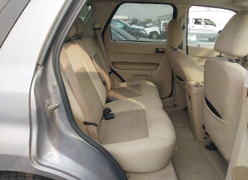 Photo 8 of 2008 Ford Escape XLT (VIN 1FMCU03148KC06312)