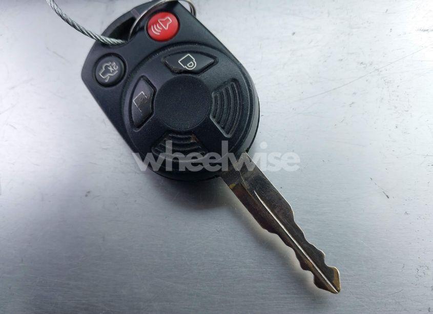 Photo 11 of 2008 Ford Escape XLT (VIN 1FMCU03148KD00559)