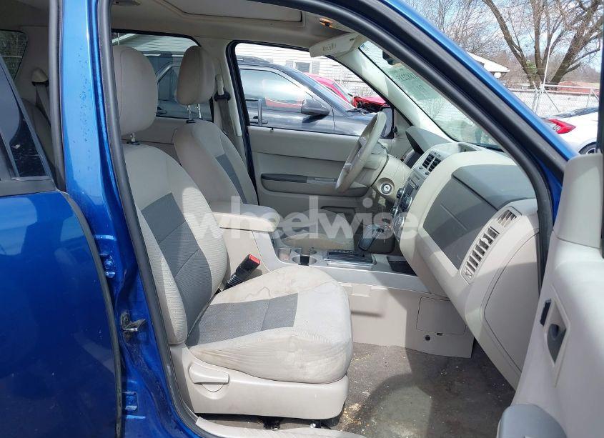 Photo 5 of 2008 Ford Escape XLT (VIN 1FMCU03148KD00559)