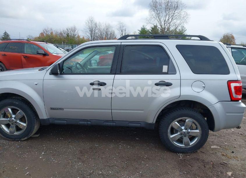 Photo 14 of 2008 Ford Escape XLT (VIN 1FMCU03158KB85129)