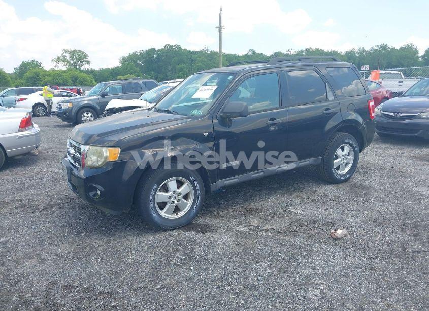 Photo 2 of 2008 Ford Escape XLT (VIN 1FMCU03158KD14843)