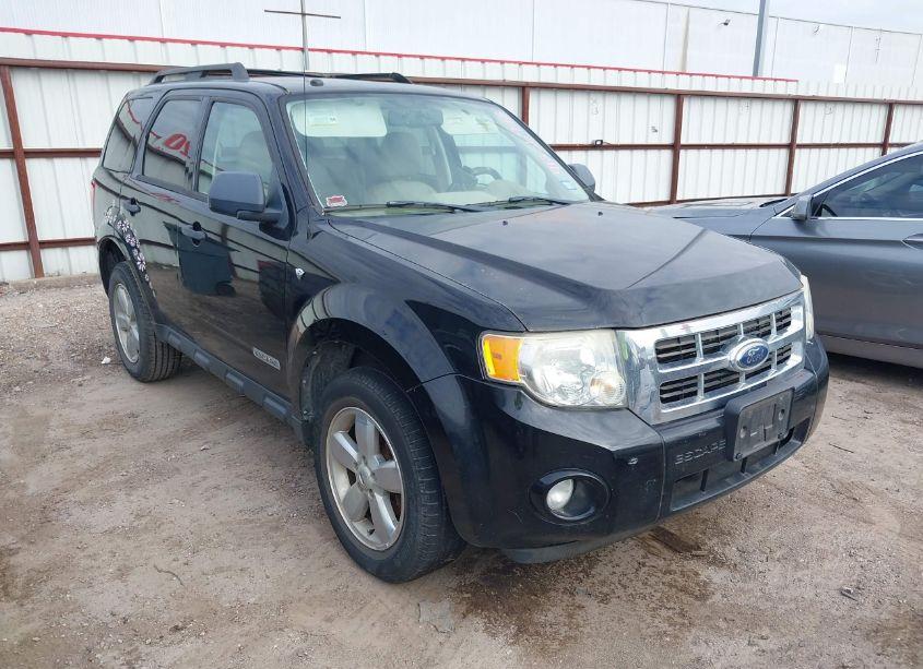 2008 Ford Escape XLT (VIN 1FMCU03158KD92555) main photo