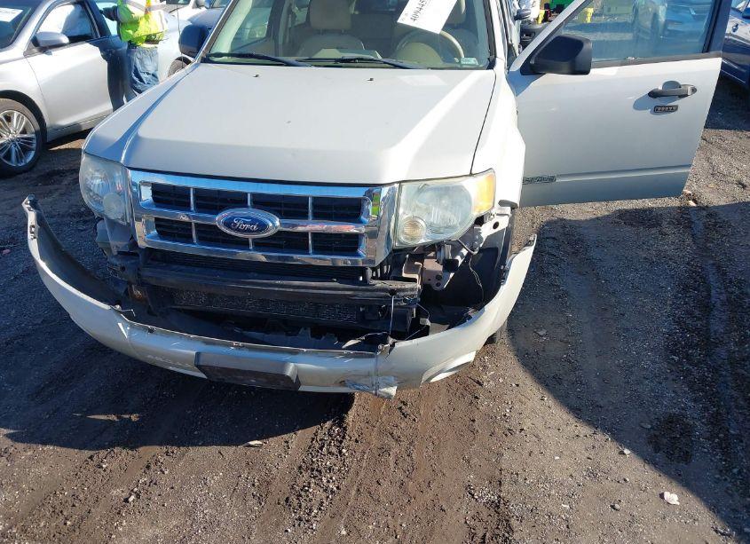 Photo 6 of 2008 Ford Escape XLT (VIN 1FMCU03158KE29636)