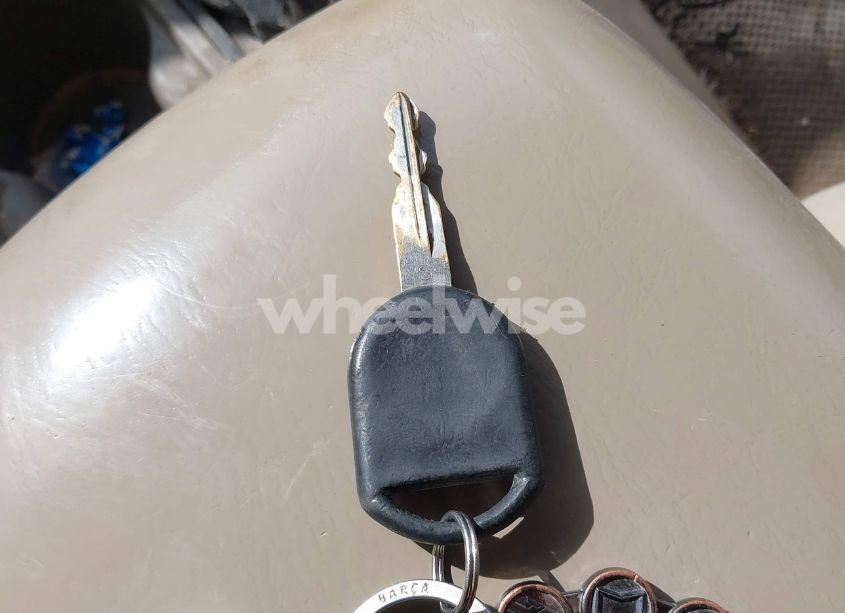 Photo 11 of 2005 Ford Escape XLT (VIN 1FMCU03165DA08296)