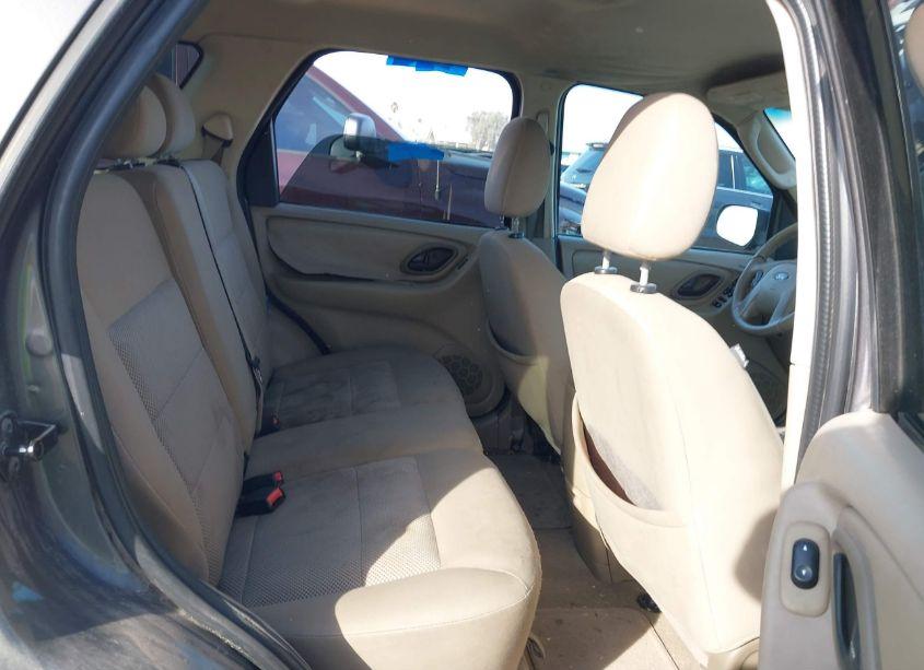 Photo 8 of 2006 Ford Escape XLT/XLT SPORT (VIN 1FMCU03166KB17905)