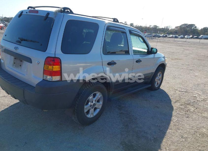 Photo 4 of 2006 Ford Escape XLT/XLT SPORT (VIN 1FMCU03166KB47650)