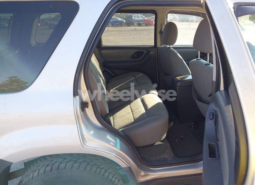 Photo 8 of 2006 Ford Escape XLT/XLT SPORT (VIN 1FMCU03166KB47650)