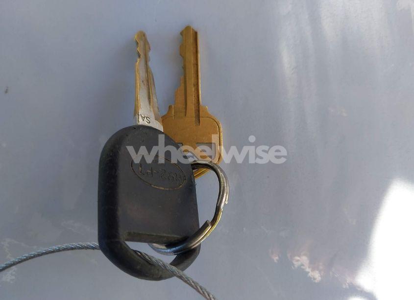 Photo 11 of 2006 Ford Escape XLT/XLT SPORT (VIN 1FMCU03166KC27627)