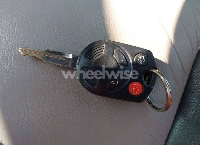 Photo 11 of 2008 Ford Escape XLT (VIN 1FMCU03168KA05043)