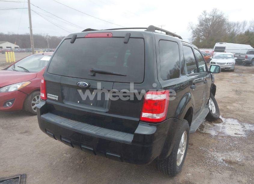 Photo 4 of 2008 Ford Escape XLT (VIN 1FMCU03168KD14690)