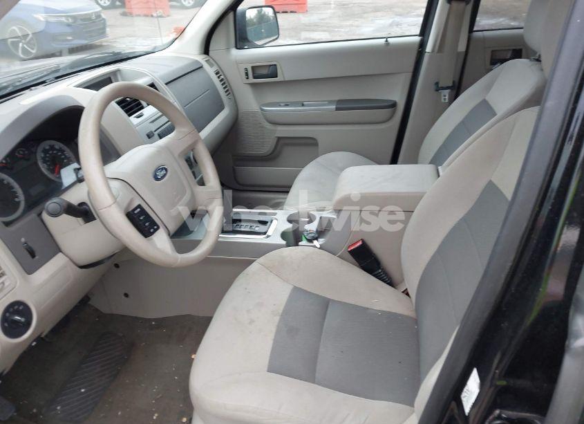 Photo 5 of 2008 Ford Escape XLT (VIN 1FMCU03168KD14690)