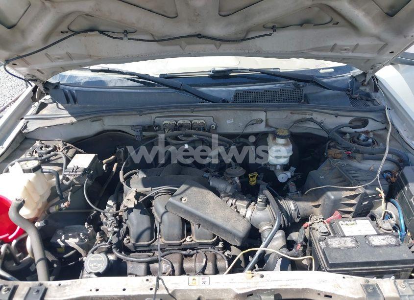 Photo 10 of 2008 Ford Escape XLT (VIN 1FMCU03178KA71293)