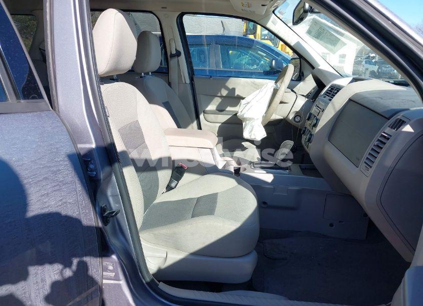 Photo 5 of 2008 Ford Escape XLT (VIN 1FMCU03178KA72895)