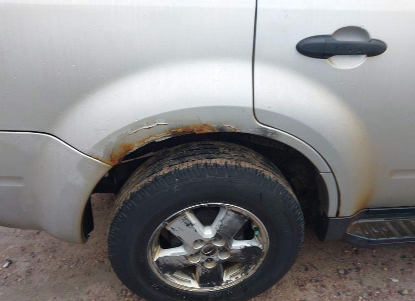 Photo 14 of 2008 Ford Escape XLT (VIN 1FMCU03178KD07330)