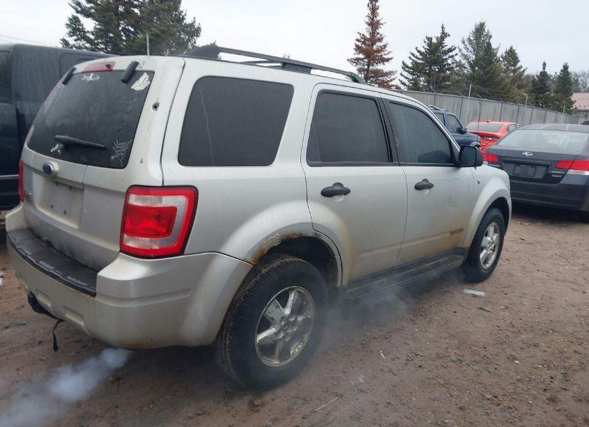 Photo 4 of 2008 Ford Escape XLT (VIN 1FMCU03178KD07330)