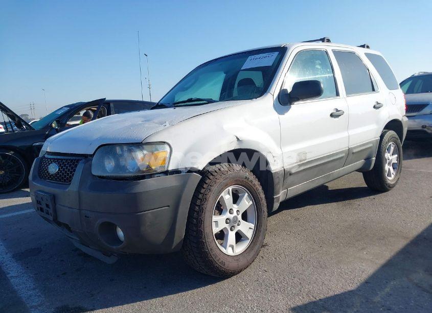 Photo 2 of 2007 Ford Escape XLT/XLT SPORT (VIN 1FMCU03187KA65050)