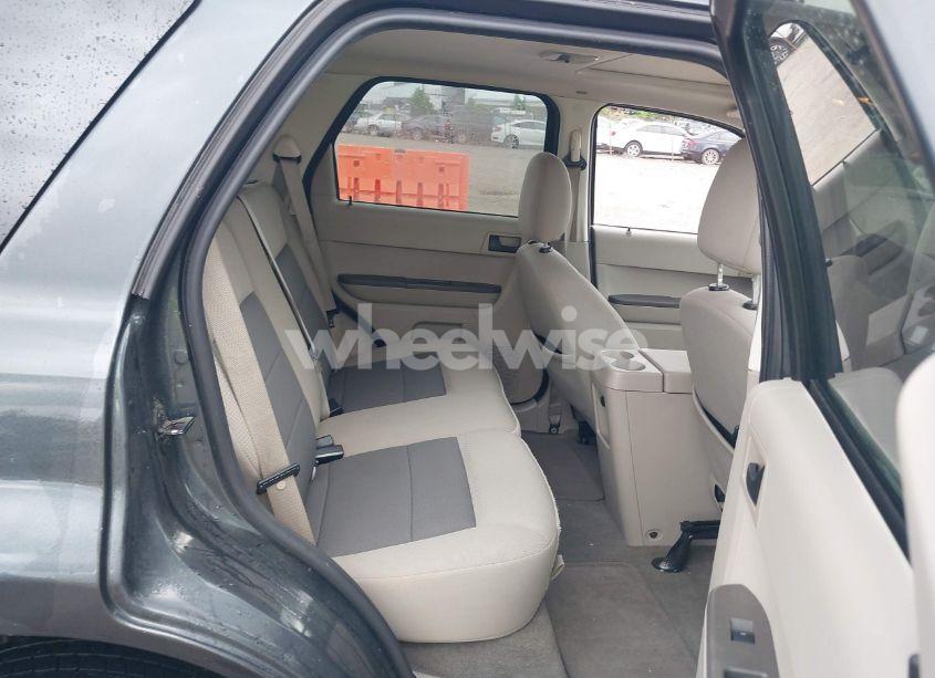 Photo 8 of 2008 Ford Escape XLT (VIN 1FMCU03188KB01966)