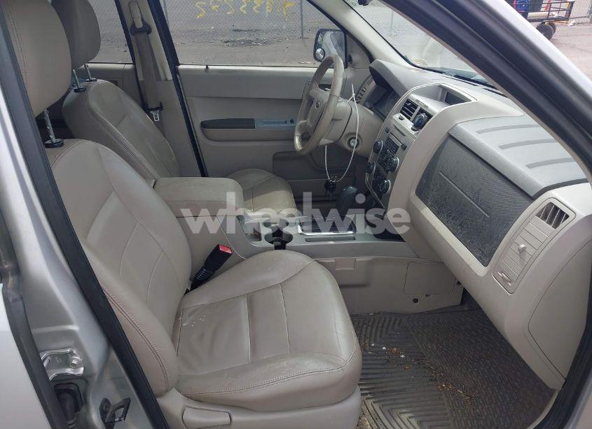 Photo 5 of 2008 Ford Escape XLT (VIN 1FMCU03188KB46664)