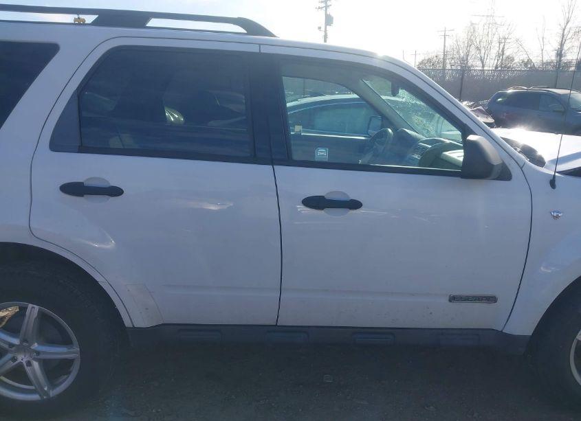 Photo 12 of 2008 Ford Escape XLT (VIN 1FMCU03188KC08354)