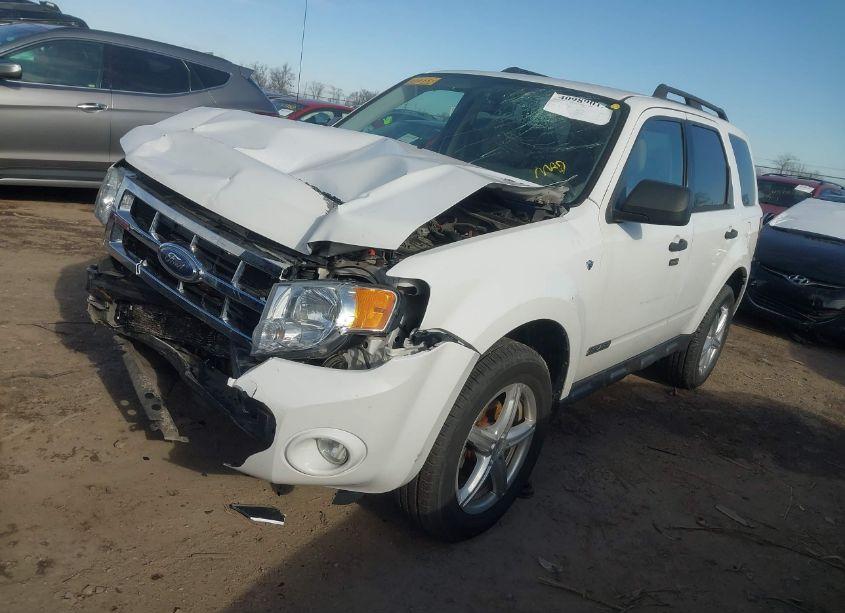 Photo 2 of 2008 Ford Escape XLT (VIN 1FMCU03188KC08354)