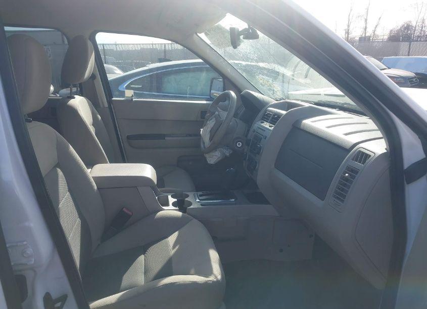 Photo 5 of 2008 Ford Escape XLT (VIN 1FMCU03188KC08354)