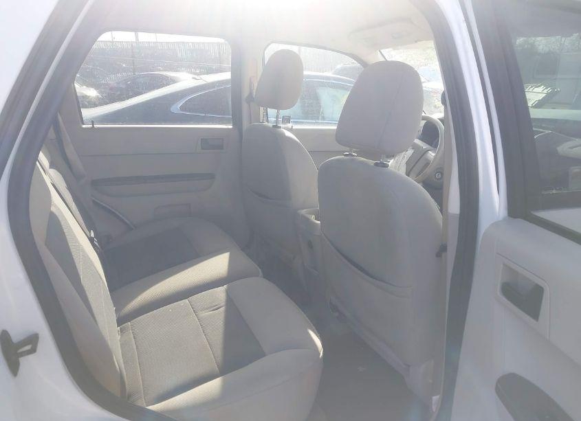 Photo 8 of 2008 Ford Escape XLT (VIN 1FMCU03188KC08354)